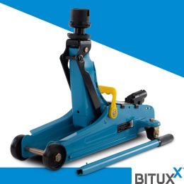 Hydrauliczny podnośnik samochodowy typu 