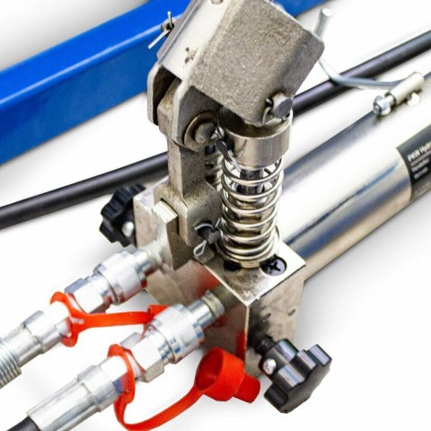 RAMPA RAMPY HYDRAULICZNE WARSZTATOWE KOMPLET 2 SZTUKI Z PODNOŚNIKIEM RAMPA RAMPY HYDRAULICZNE WARSZTATOWE KOMPLET 2 SZTUKI Z PODNOŚNIKIEM